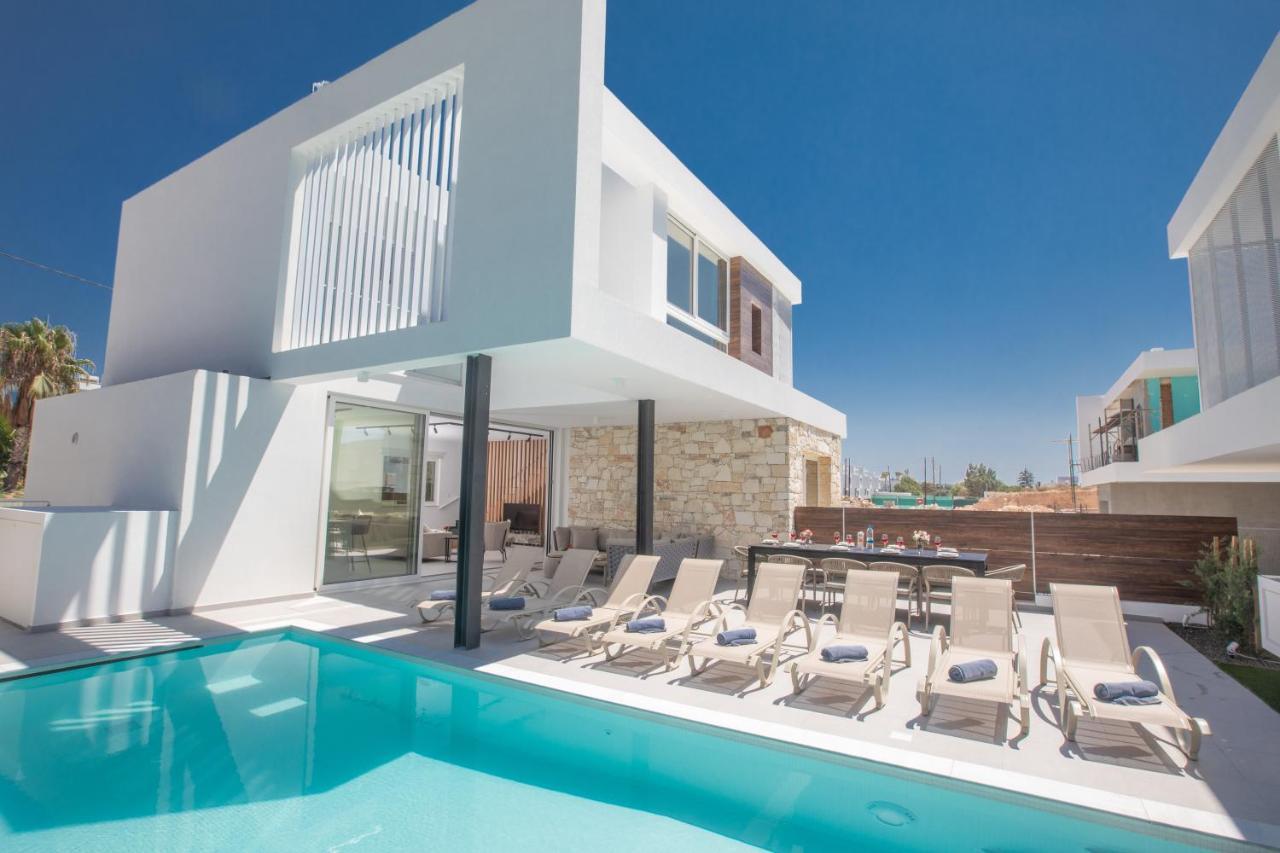 Kube Luxury Villas Ayia Napa Esterno foto