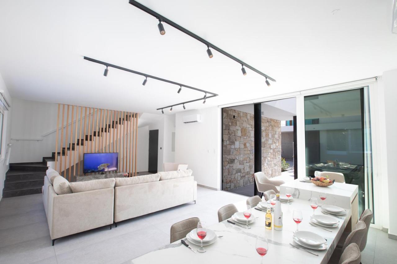Kube Luxury Villas Ayia Napa Esterno foto