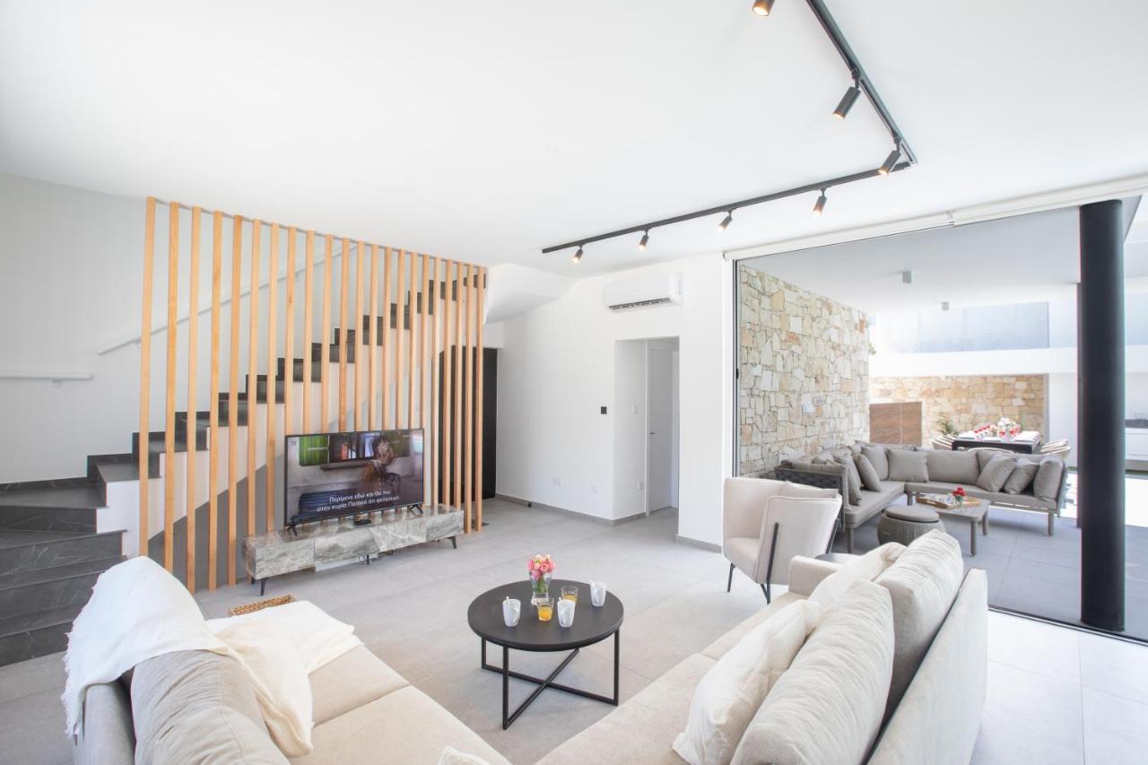 Kube Luxury Villas Ayia Napa Esterno foto