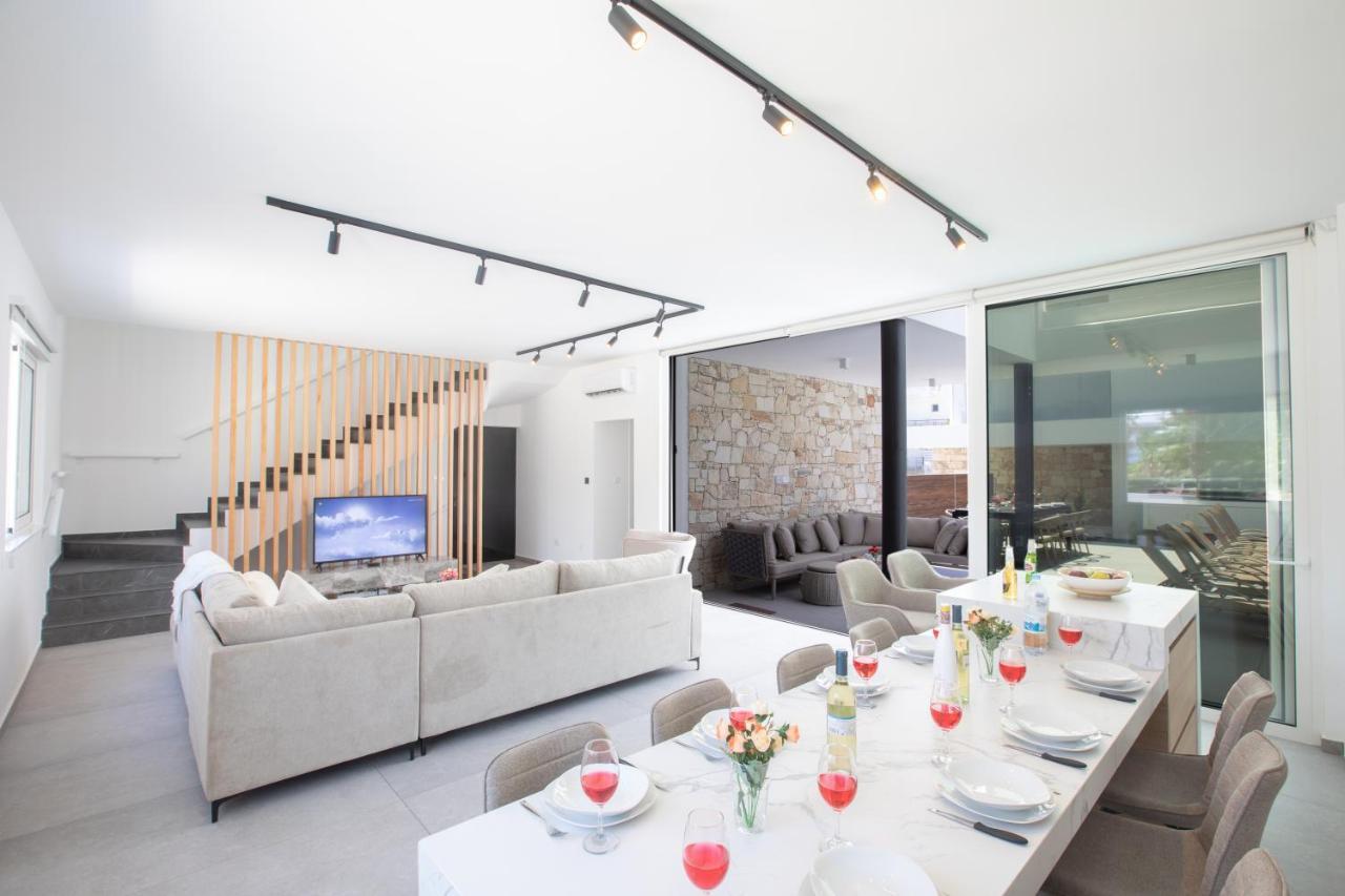 Kube Luxury Villas Ayia Napa Esterno foto